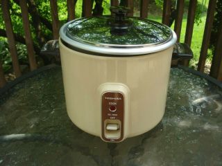 Vintage Toshiba Rc - 100a 5 Cups Electric Automatic Rice Cooker/warmer