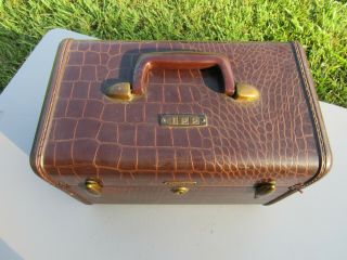 Vintage Samsonite Schwayder Bros ALLIGATOR Leather Makeup/Train Case Model 4112 2