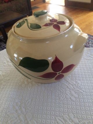 Watt Pottery - Vintage - Starflower 4 Petal - Bean Pot With Lid - 76