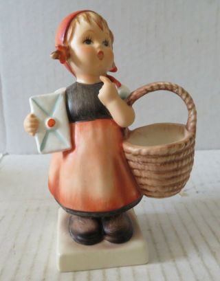 Vintage Hummel Goebel Figurine Meditation Girl Basket Tmk - 5 13 2/0 4 1/4 " Tall