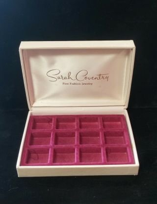 Vintage Sarah Coventry Ring Case Jewelry Box W/ Fuchsia Interior