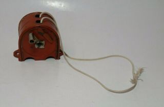 Vintage Retractable Clothesline Reel Wall Mount Red Handy Things Metal USA 2