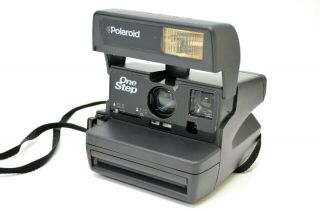 Polaroid One Step 600 Film Camera Instant Pictures Dark Grey Black