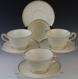 8 Pc Vtg Wedgwood Patrician Athenian Gold Porcelain Footed Tea Cup Saucer Set