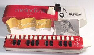 Vintage Hohner Melodica Alto W/2 Mouthpieces Paperwork & Box