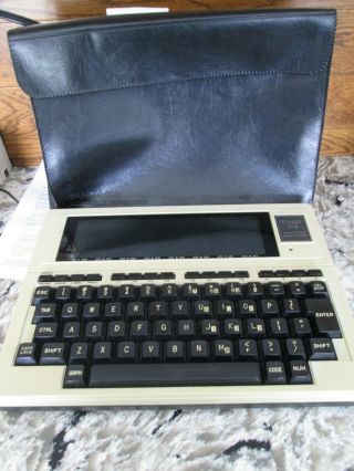Tandy 102 Portable Computer With Case