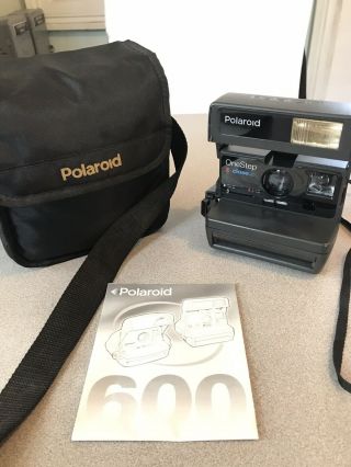 Vintage Polaroid One Step Close Up 600 Instant Film Camera With Case