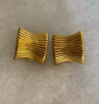 Vintage Givenchy Gold Tone Ribbed Clip On Earrings Paris York Signed
