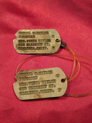 Vintage Ww2 1942 Yellow Monel Nok U.  S.  Military Dog Tags With Solder Portraits