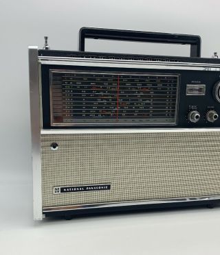 National Panasonic RF - 5000 FM - AM 11 - Band 20 Transistor 14 - Diode Vintage Radio 3