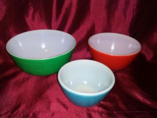 Set Of 3 Primary Colors Pyrex Nesting Bowls Green,  Red,  Blue Vintage