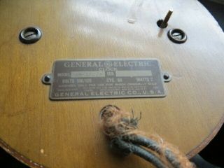 Vintage General Electric Clock - Model AB - 3F02M Wood 5