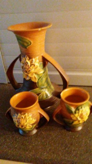 Vintage Roseville Pottery Vase Green/brown Water Lily Pattern 131 - 7