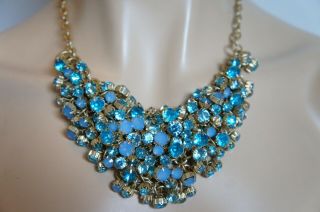 Vtg Aqua Sky Blue Crystal Cluster Dangle Goldtone Chain Statement Bib Necklace