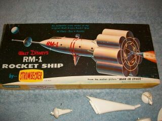Vintage 1950s Walt Disney Strombecker Model Kit Rm - 1 Rocket Ship Man In Space