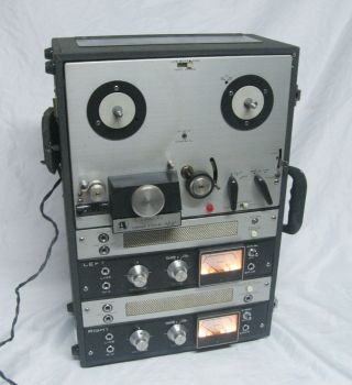 Akai M - 8 Reel To Reel Cross Field Tape Recorder Radio Tube Amplifiers M8