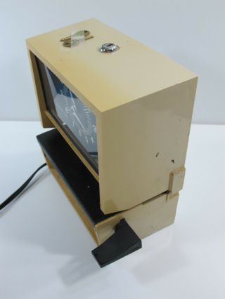 Vintage Cincinnati Time Card Recorder Machine with 2 Keys 8