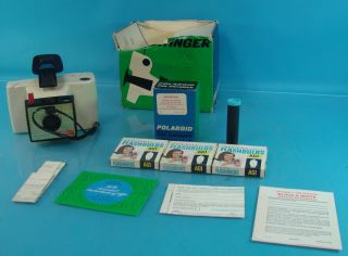 Vintage Polaroid Swinger Land Camera Model 20 W/ Film & Sylvania Blue Dot Bulbs