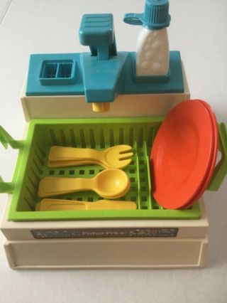 Fisher - Price Vintage Sink,  Green Drainage Rack And Accessories 918,  1982