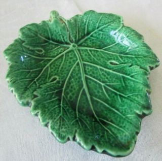 Vintage Wedgwood Of Etruria & Barlaston Small Majolica Leaf Dish Gg2 England