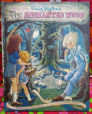 Vintage The Enchanted Wood Enid Blyton,  De Luxe Edition Large Hardback Book 1979