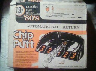 Vintage 19th Hole Brand Chip & Putt Electronic Practice Set W/auto Ball Return
