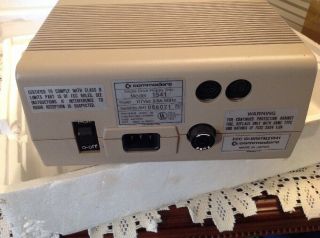 Vintage Commodore 1541 Single Floppy Disk Drive Box Cords 4