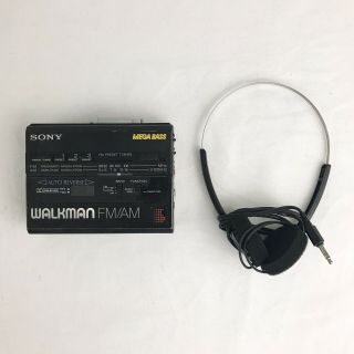 Vintage Sony Walkman Wm - Af64/bf64 Mega Bass Am/fm Cassette Player Headphones