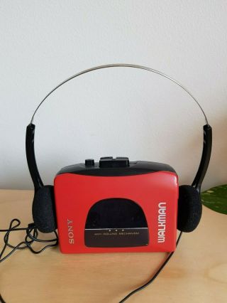 Vintage Sony Walkman Wm - Ex10 With Headphones 100