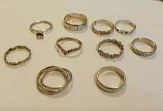 10 Vintage Sterling Silver Rings - 23.  4gms.