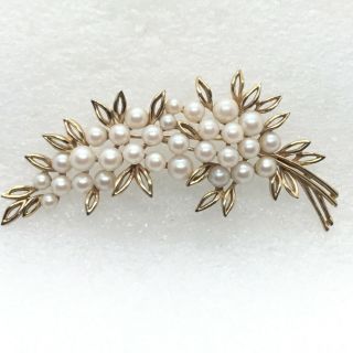 Signed Trifari Vintage Flower Spray Brooch Pin Faux Pearl Cluster Long Jewelry