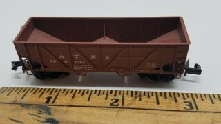 Vtg Kadee Micro Train 57011 ATSF Twin Hopper Car w/ Case N Scale Mini Railroad 7