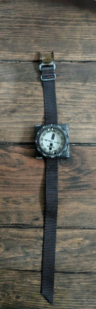 Vintage Suunto Divers Wrist Compass Finland Scuba Diving