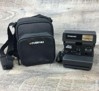 Polaroid One Step Instant Camera Feed Motor Uses 600 Film /w Case
