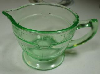 Vtg Vaseline Uranium Depression Glass Green Measuring 2 Cup D Handle Euc