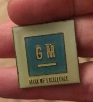 Vintage Gm General Motors Mark Of Excellence Enamel Pin Tie Lapel Trucker Hat