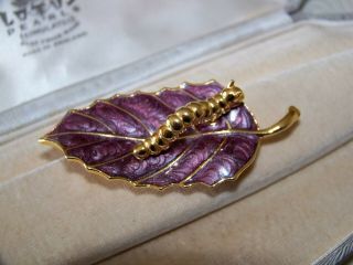 Vintage Signed Sp Jewellery Gold Catterpillar On A Enamel Leaf Duet Brooch Pin