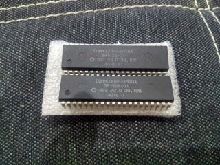 Commodore Amiga 1200 Kickstart ROM 391523 - 01/391524 - 01 KS V3.  0 106 2
