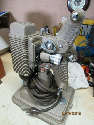 1940s Revere Model 85 8mm Movie Film Projector & Case