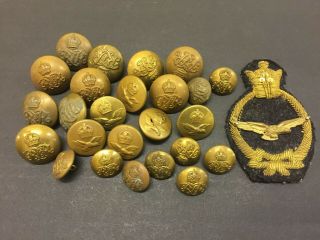 Vintage Assorted Wwi/ii Ww1/2? Buttons And Badge/patch - Raf Army?