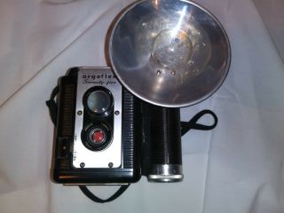 Vintage Argus Argoflex 75 Camera With Flash Attachment And Bulb