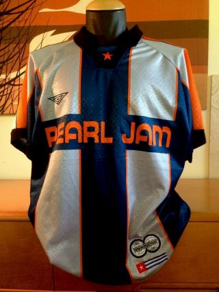 Vintage Pearl Jam 1998 World Tour Soccer Futbol Jersey Concert Shirt,  Xl