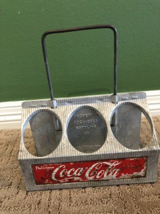 Vintage Aluminum Metal Coca - Cola,  Coke 6 - Pack Bottle Carrier Holder Caddie 6