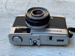 Olympus Trip 35 35mm Point & Shoot Film Camera Vintage 4