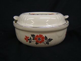 Vintage Hall Red Poppy Radiance Casserole With Lid 8 " Diameter