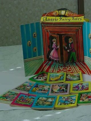 Vintage Miniature Classic Fairy Tales By Murrays Sales - 12 Mini Books