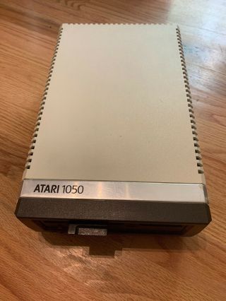 Atari 1050 Disk Drive.  For Atari 400 800 Xl 130xe 65xe
