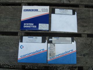 Commodore 128 System Disks Dos Shell Disk And Cp/m Disk & Tutorial Disks B0592