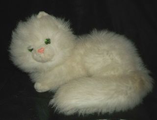 Big Vintage Russ Berrie Nikki Persian White Kitty Cat Stuffed Animal Plush Toy
