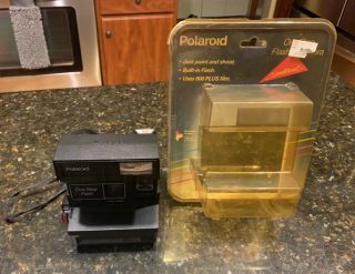 Polaroid 600 One Step Flash Instant Film Camera W/packaging - Operates 100 L@@k
